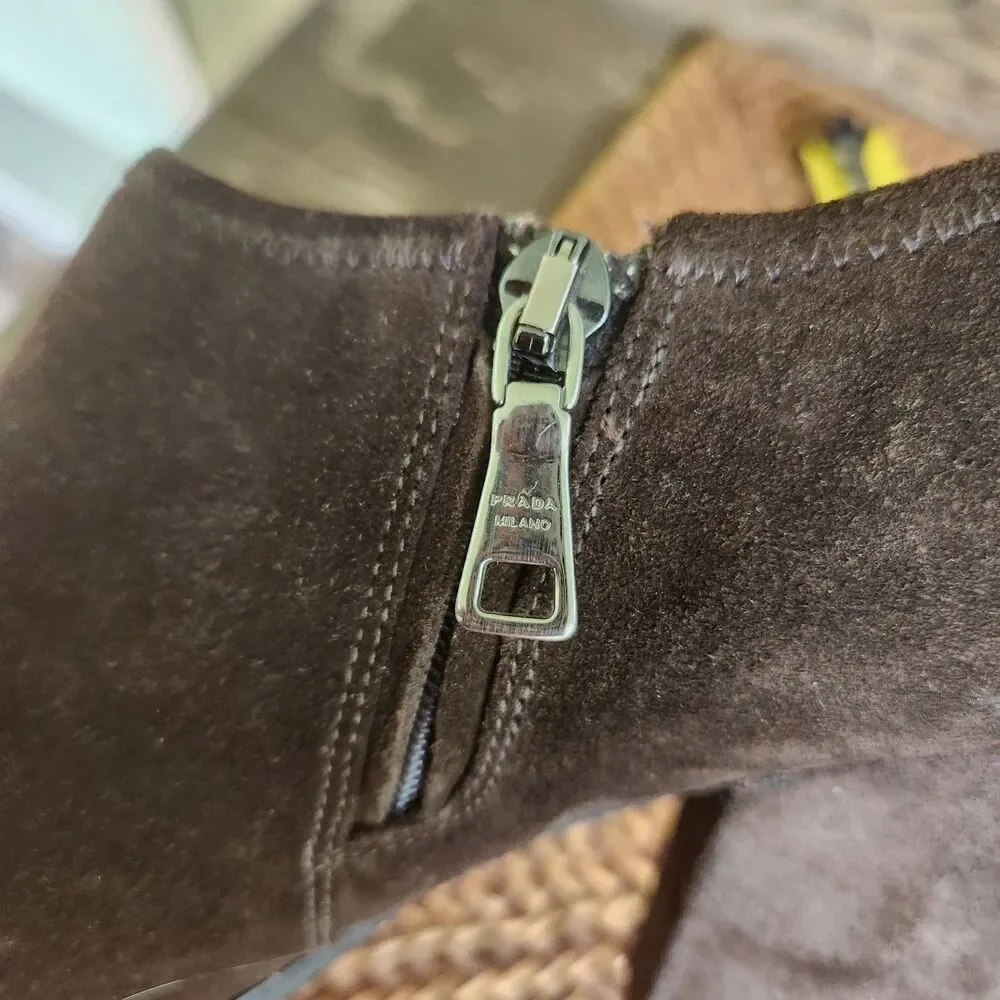 Prada Ankle Boot, side zip Sz 38.5 Milano Brown Suede Leather, 3.75